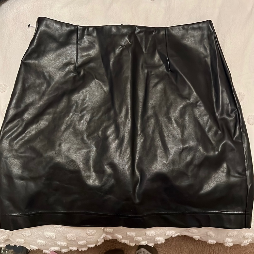 Aritzia Leather Skirt